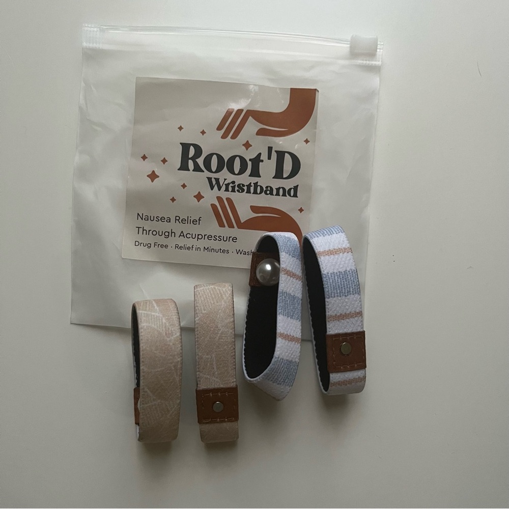 ✨2/$15 3/$20✨ Root’d Anti Nausea Wristband